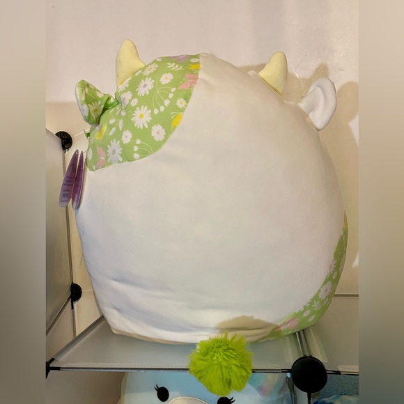 Ada the Green Floral Print Cow Squishmallows  NWT 8" - Picture 4 of 4